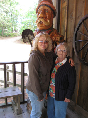 Picture of Tami and her mother at the Polar Caves in New Hampshire